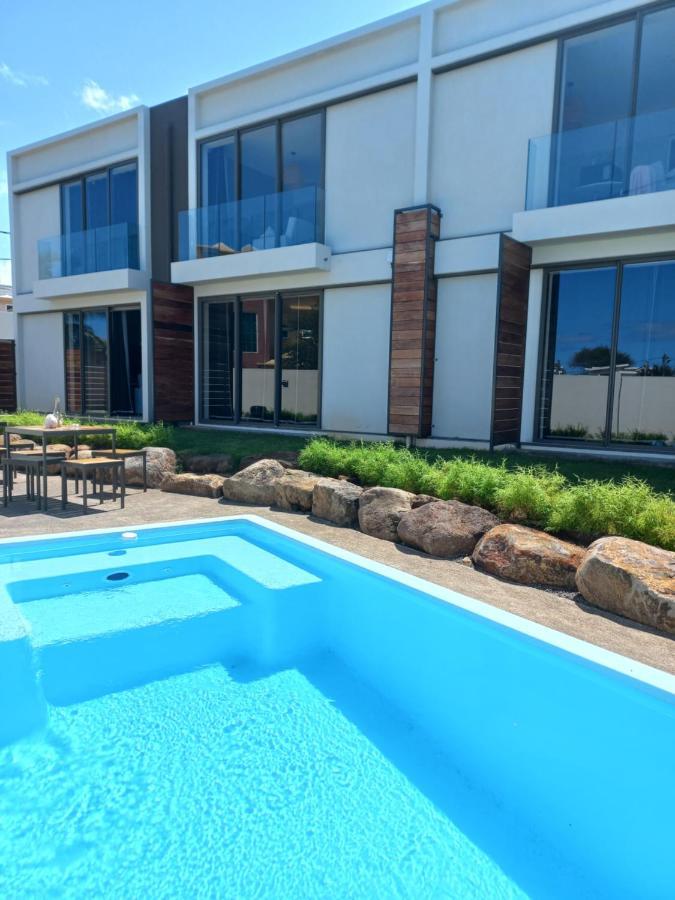Bois Mapou Self Catering Apartments Unit 102 Rivière Noire Екстериор снимка